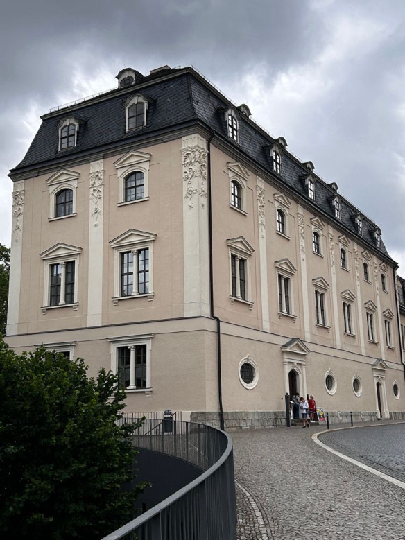 JES 2025 - Blick auf Stammgebäude der Herzogin Anna Amalia Bibliothek