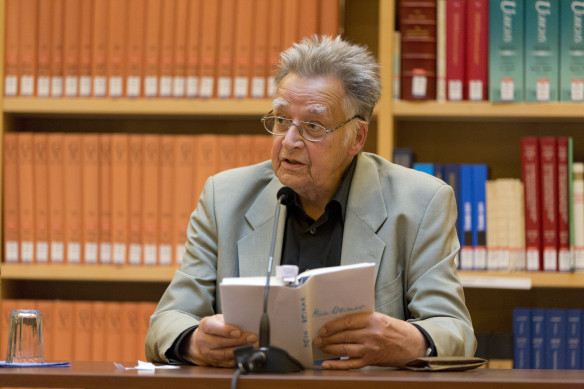 Peter Gülke liest aus seinem Buch "Mein Weimar" in der Herzogin Anna Amalia Bibliothek 